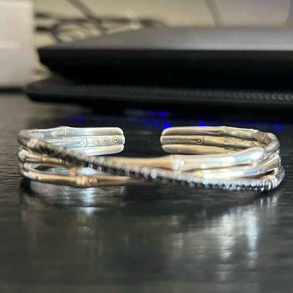 John Hardy Bamboo Sterling Silver and Black Sapphire Bracelet - Picture 6 of 8